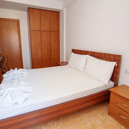 Bed & Breakfast Abiori 2