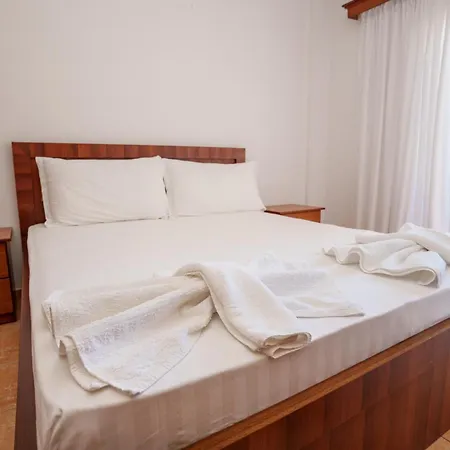 Bed & Breakfast Abiori 2
