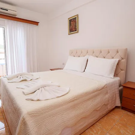 Abiori 2 Bed & Breakfast *