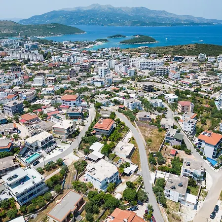 فندق مبيت وإفطار Abiori 2 3*